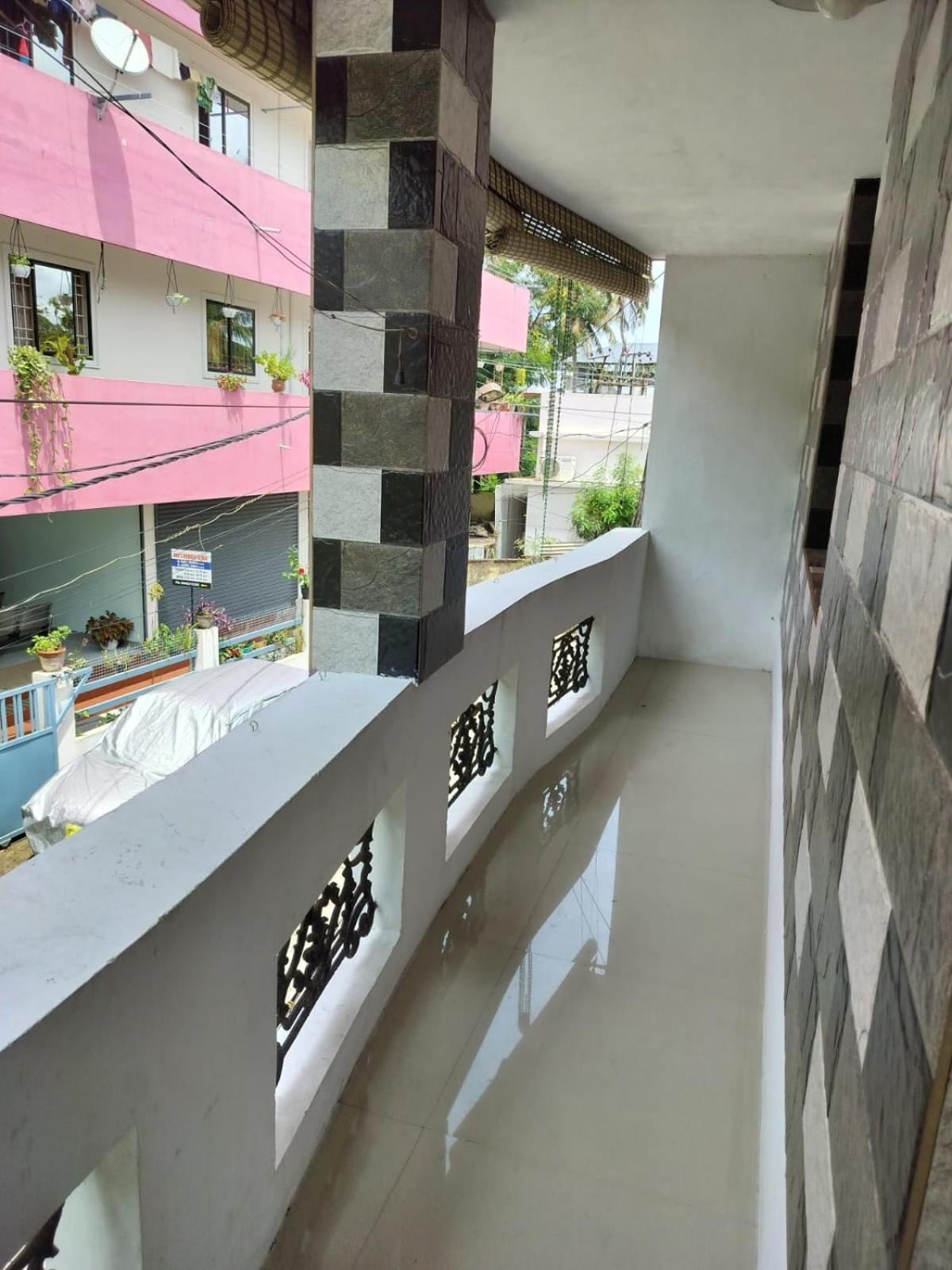 Cozy Haven Lägenhet Kochi Exteriör bild